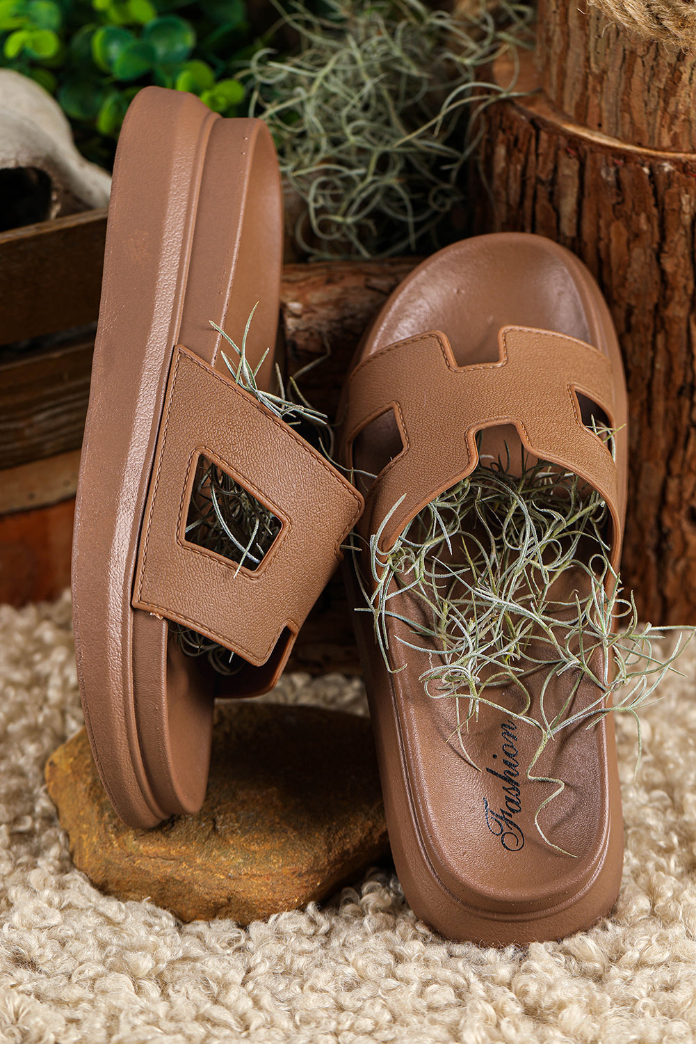 Milla | Sandaler med Stil og Komfort