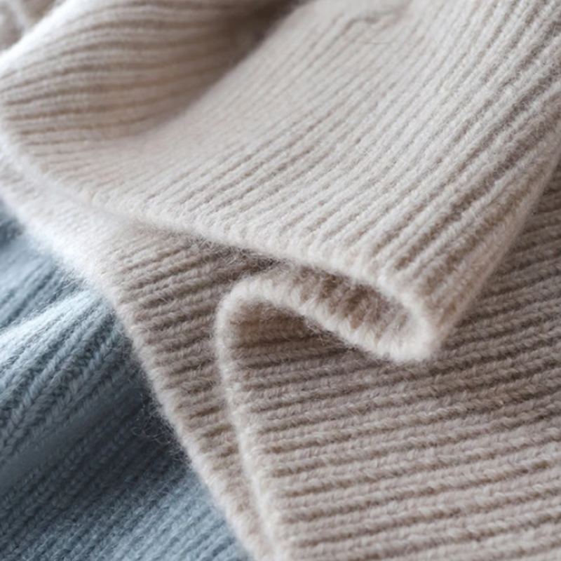 Lucie® – Couture-trøje med rullekrave