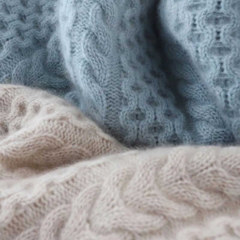 Lucie® – Couture-trøje med rullekrave