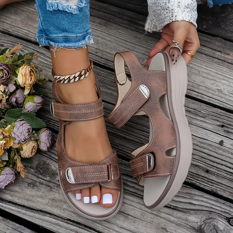 Layla™ - Komfortable Kilklap Sandaler med Ankelrem