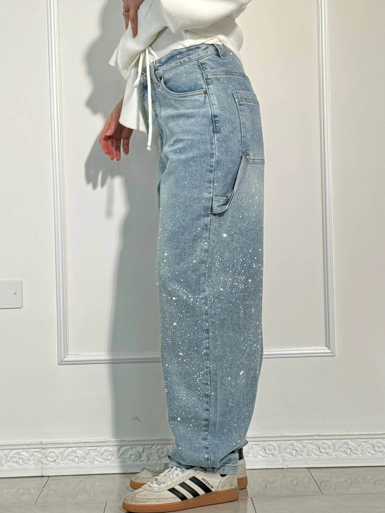 Balloon Jeans med Skinnende Detaljer – Trendy og Komfortable